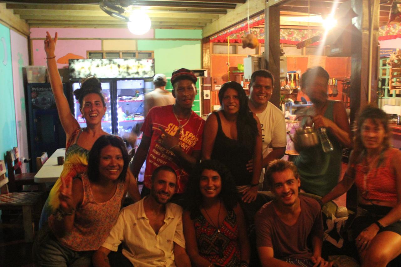 Coconut Hostel Bocas Town Εξωτερικό φωτογραφία