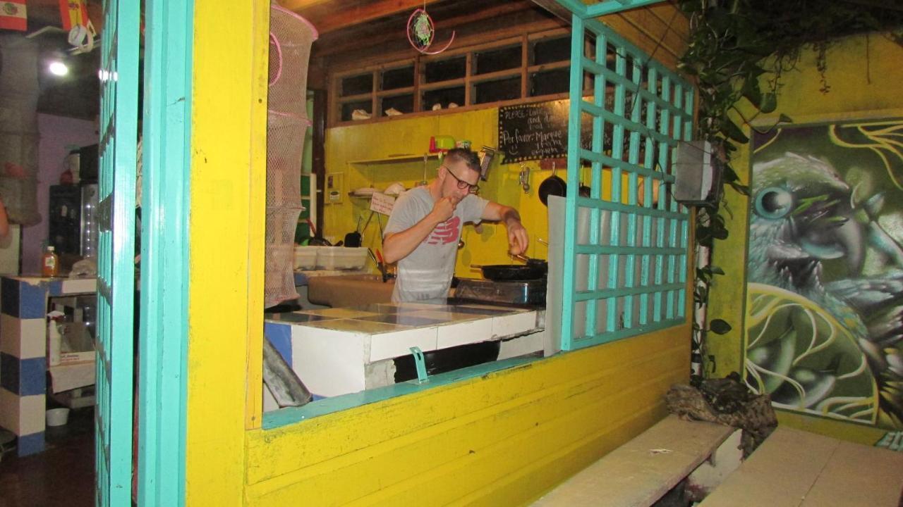 Coconut Hostel Bocas Town Εξωτερικό φωτογραφία
