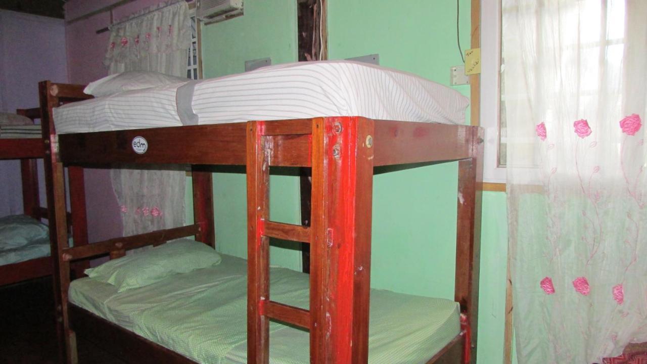 Coconut Hostel Bocas Town Εξωτερικό φωτογραφία