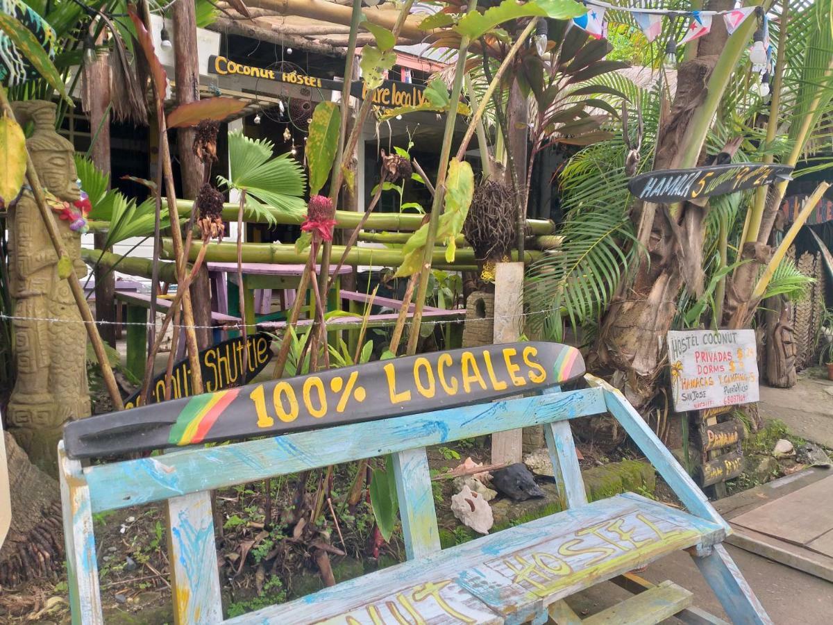Coconut Hostel Bocas Town Εξωτερικό φωτογραφία
